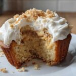 banana pudding cupcakes - Featured