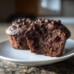 chocolate zucchini muffins - Tasty